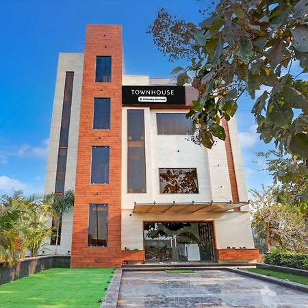 Hotel Super Collection O Belgacihia Near Kolkata Railway Station Gwalior Esterno foto