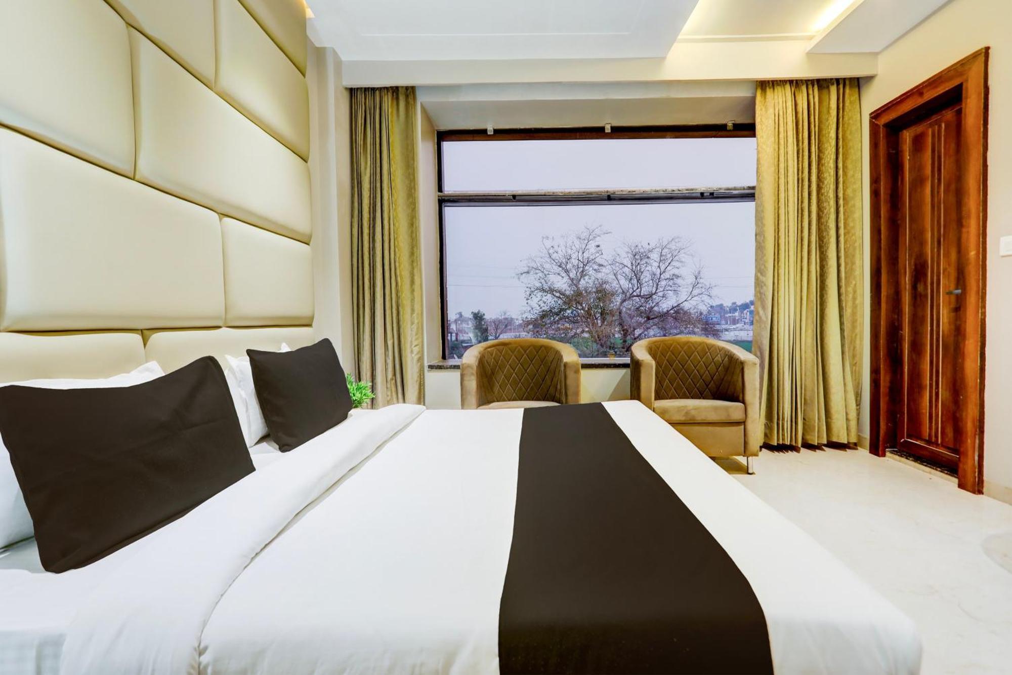 Hotel Super Collection O Belgacihia Near Kolkata Railway Station Gwalior Esterno foto