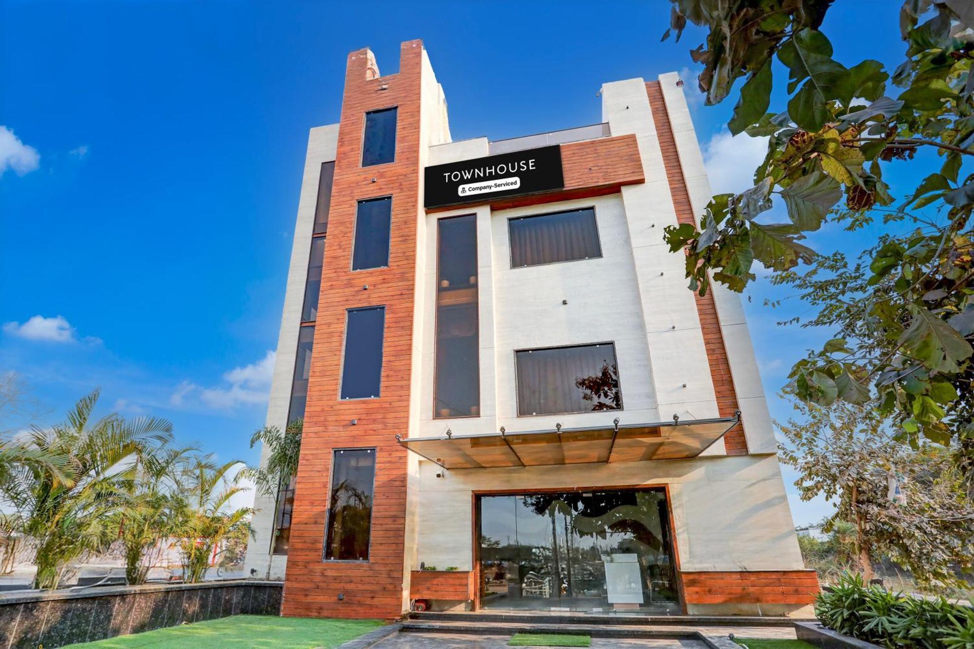 Hotel Super Collection O Belgacihia Near Kolkata Railway Station Gwalior Esterno foto