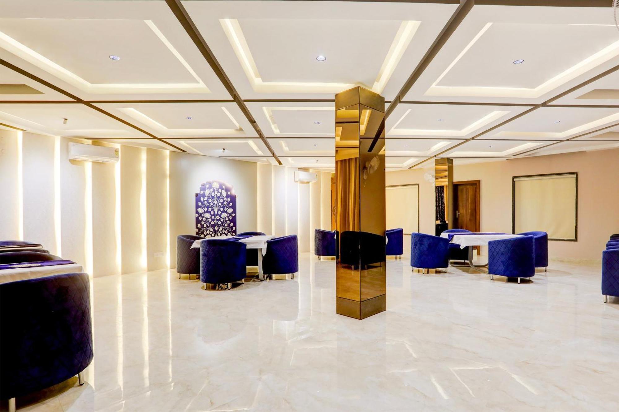 Hotel Super Collection O Belgacihia Near Kolkata Railway Station Gwalior Esterno foto
