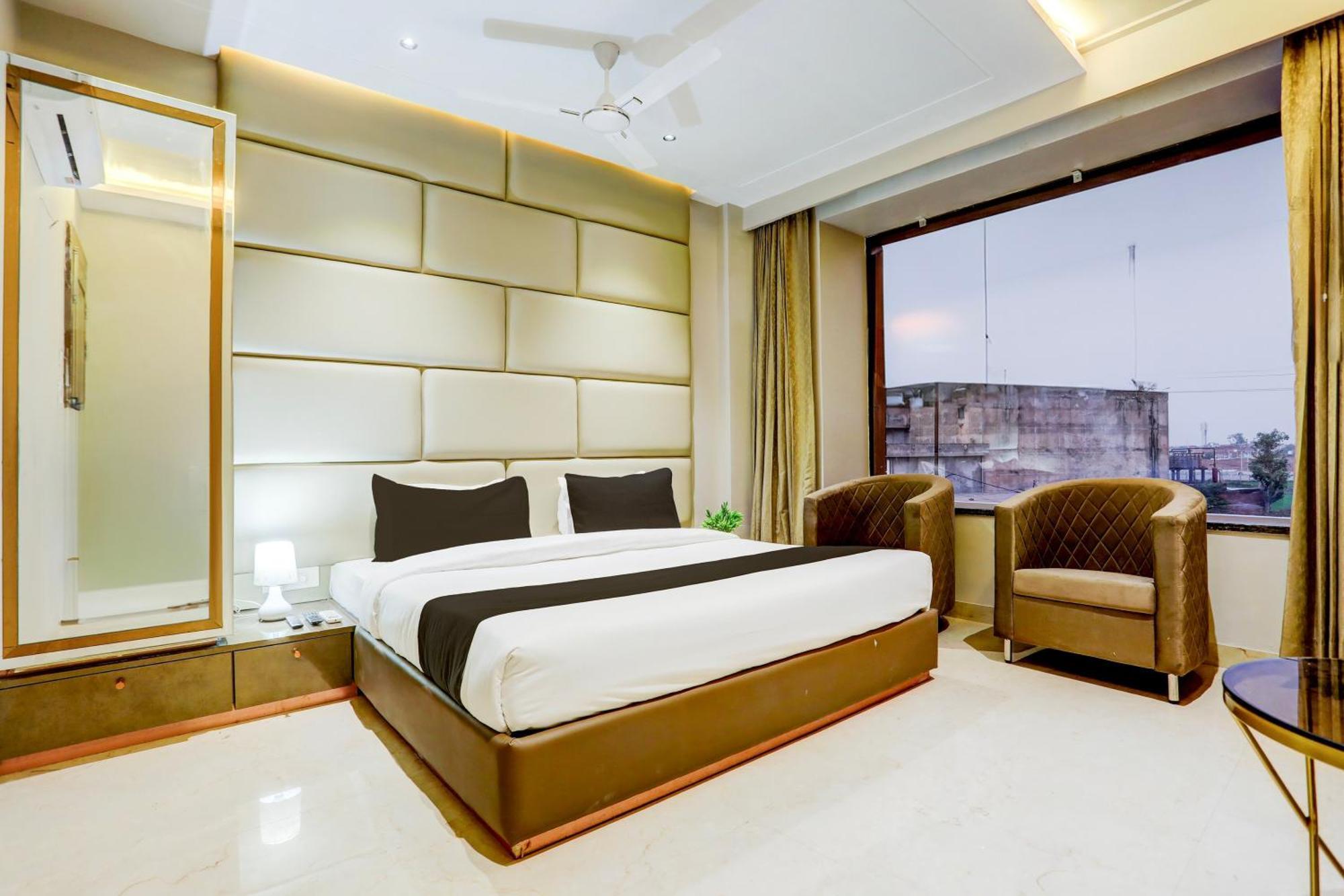 Hotel Super Collection O Belgacihia Near Kolkata Railway Station Gwalior Esterno foto